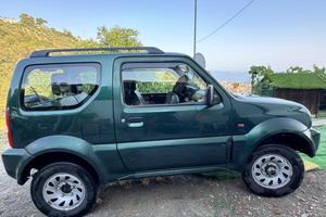 Auto semi nuova