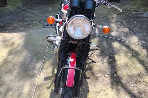Triumph Bonneville t 100