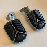 Pedane Yamaha Tenere 700 Rally maggiorate