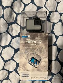 Go pro 7  + accessori + sceda micro sd