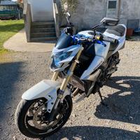 Suzuki gsx 750 2012