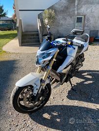 Suzuki gsx 750 2012