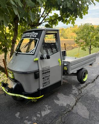 Ape 50