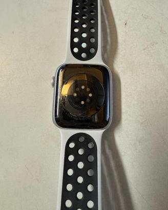 Apple watch 6 44mm + Cellular Nike