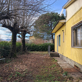 Casa indipendente vicino a Lucca