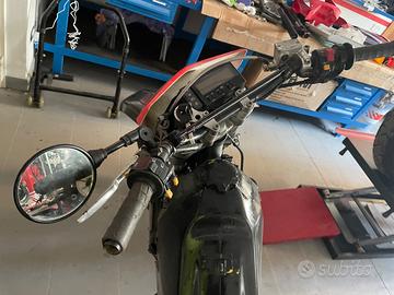 Suzuki DRz 400 anno 2004 Motore Rotto