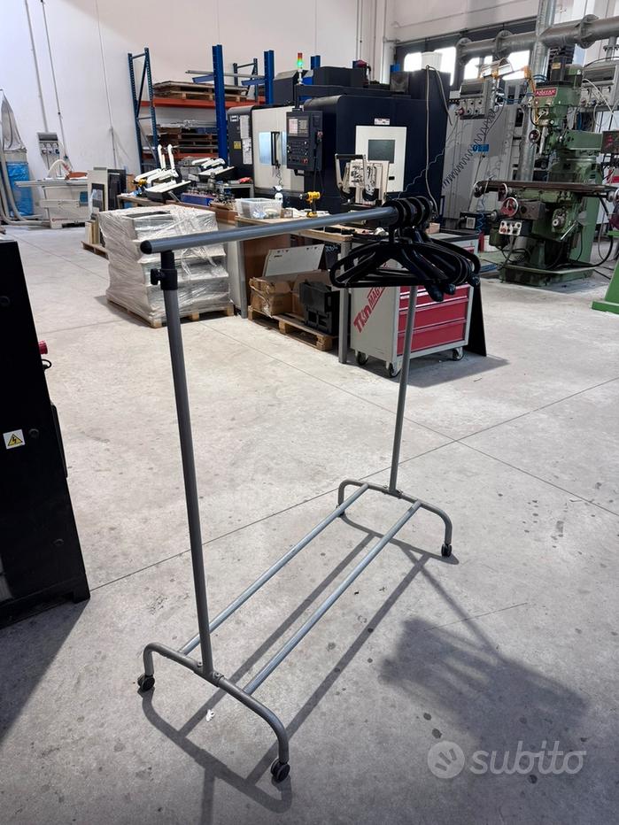 Stender appendiabiti Mobili usati