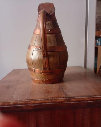 Portaspazzola a forma di botte