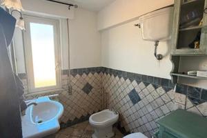 LARIANO BILOCALE ARREDATO Con TERRAZZO PRIVATO