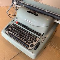 Macchina da scrivere Olivetti Lexikon 80 E vintage