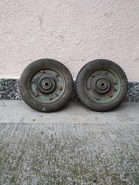 N.2 Ruote gonfiabili 