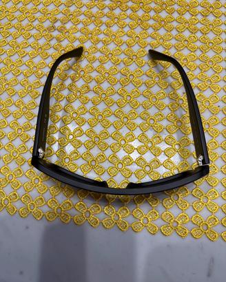 Occhiali da sole