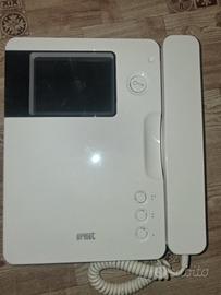 videocitofono urmet  1740/40 completa di staffa