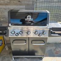 Barbecue a gas modello Broil King 590