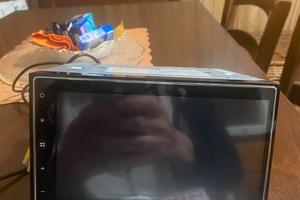 Radio ricevitore multimediale macron