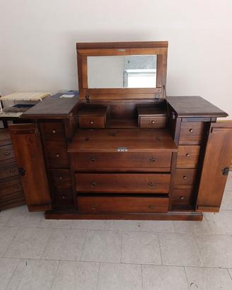 mobili arte povera in blocco