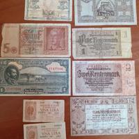 Vecchie banconote di carta straniere e italiane ve