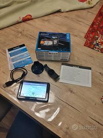 Navigatore satellitare Garmin nuvi 2445