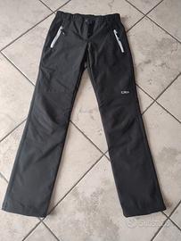 pantaloni da montagna. 