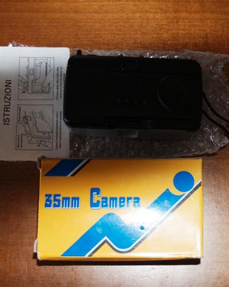 CAMERA 35 mm ANALOGICA