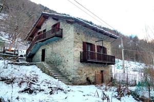 CASA INDIPENDENTE A INTROD