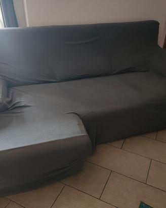 Divano con penisola poltrone e sofà