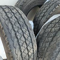 Gomme 215/70 15 C