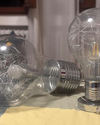Lampadario “lampadina” con lampada da tavolp
