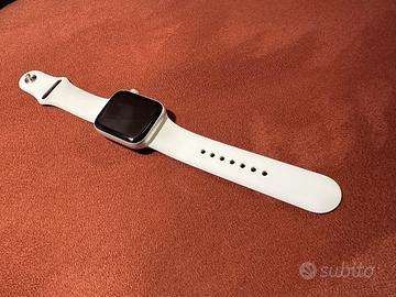 APPLE WATCH SERIE 5 - 44 mm. ALLUMINIUM