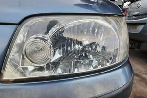 HYUNDAI MATRIX 2002 - FARO ANTERIORE SINISTRO