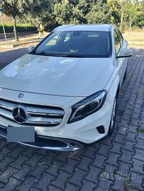 Mercedenz GLA 200 cdi