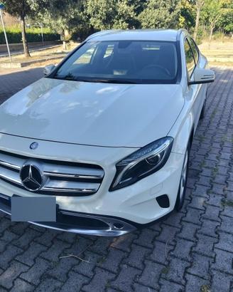 Mercedenz GLA 200 cdi