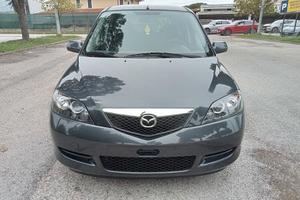 Mazda 2 --- Benzina 80cv.... 5porte+Clima