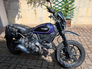 Ducati Scrambler 800 Icon
