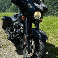 Harley - Davidson Turing Street Glide 114 - 2019