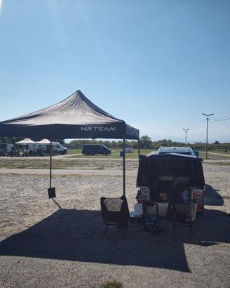 Gazebo 3x3 usato pochissimo + sacca e pesi