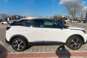 SUV PEUGEOT 3008 Allure benzina TURBO SPORT  2018