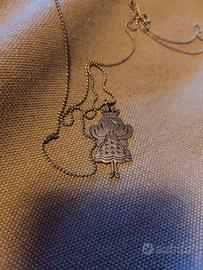 Collana con ciondolo