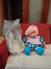 Bambola vintage. Spumone della migliorati. anni 80