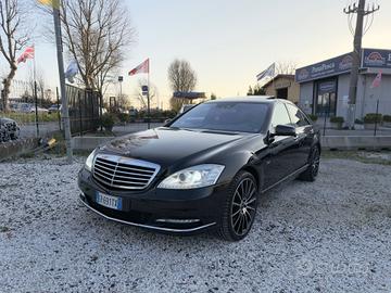 Mercedes-benz S350d BlueTec 4Matic Avantgarde W221