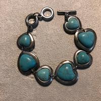 Bracciale con pietre turchesi