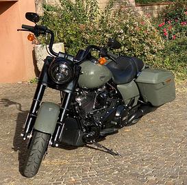 Moto HD Road King special