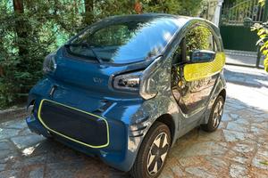 XEV YOYO – Citycar elettrica compatta