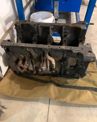 Blocco motore vitara 1,9td  bucato da saldare