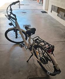 bicicletta elettrica senza batteria