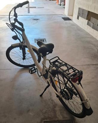 bicicletta elettrica senza batteria
