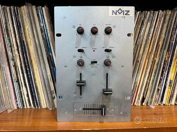 mixer DJ analogico Numark M2 a due canali