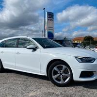 Audi A4 30 TDI/136 CV S tronic Business Advanced
