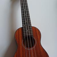 ukulele 