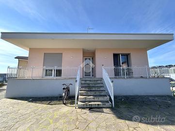 VILLA SINGOLA A CARPENEDOLO